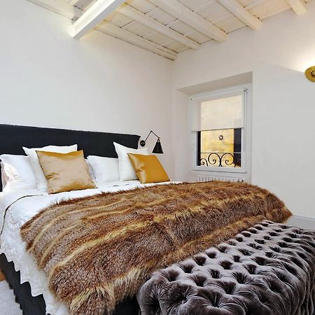 Luxury Charme Between Pantheon And Spanish Steps Rome Exterior photo